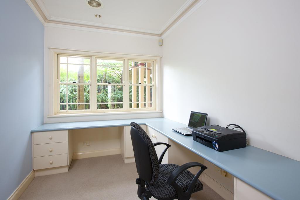 Ferienwohnung Tranquil Garden Hideaway Ormeau Exterior foto